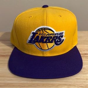 Vintage Lakers snapback hat